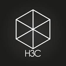 Um hexágono branco com a palavra h3c abaixo dele em um fundo preto.