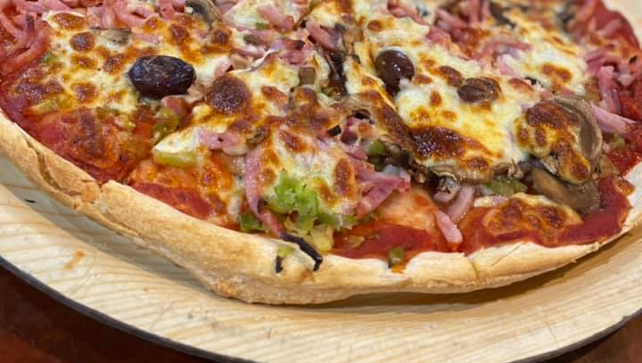 Eat A Pizza