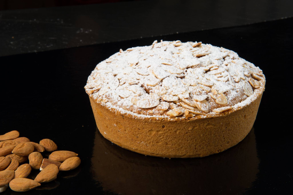 dolce artigianale alle mandorle