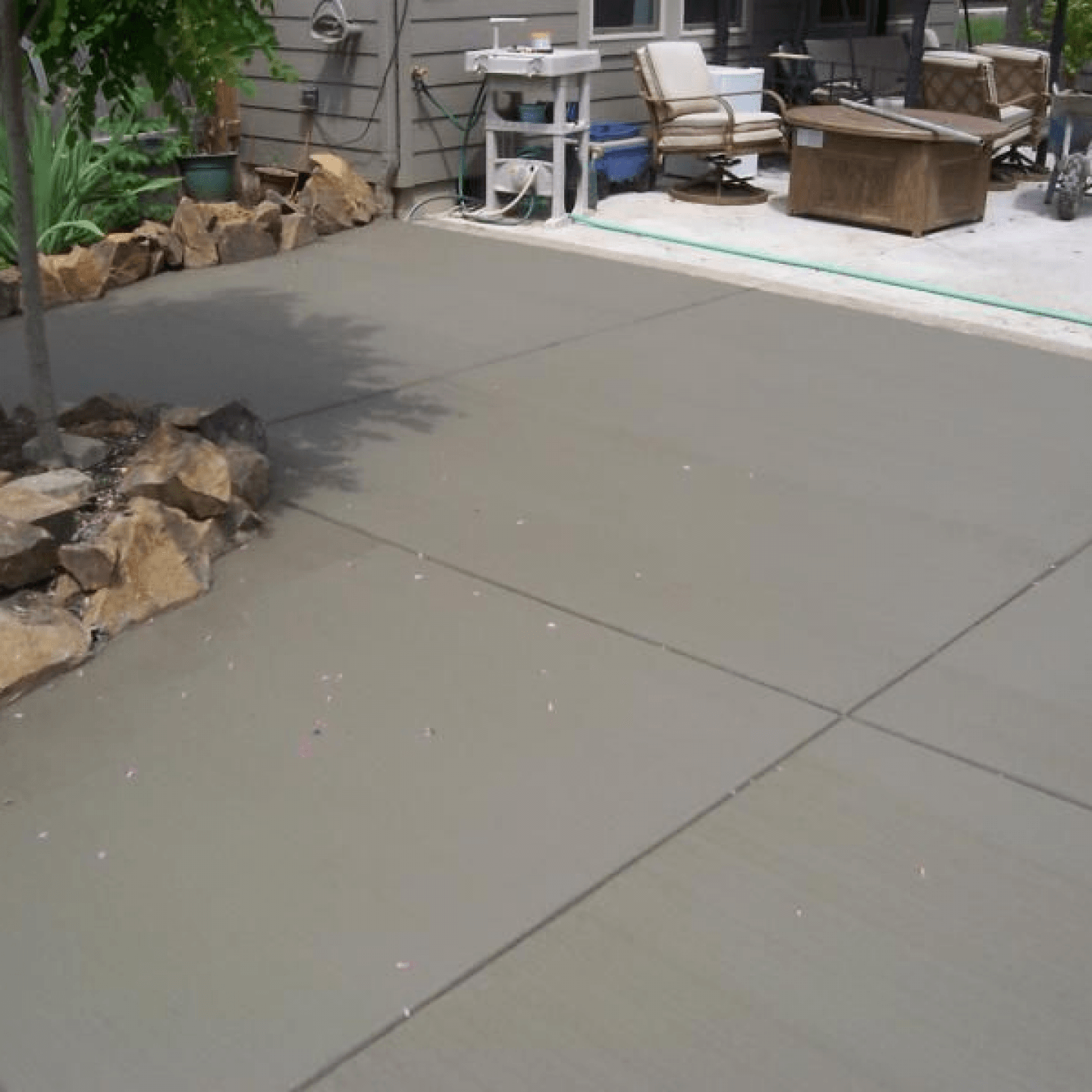 Garden Backyard Paver Patio