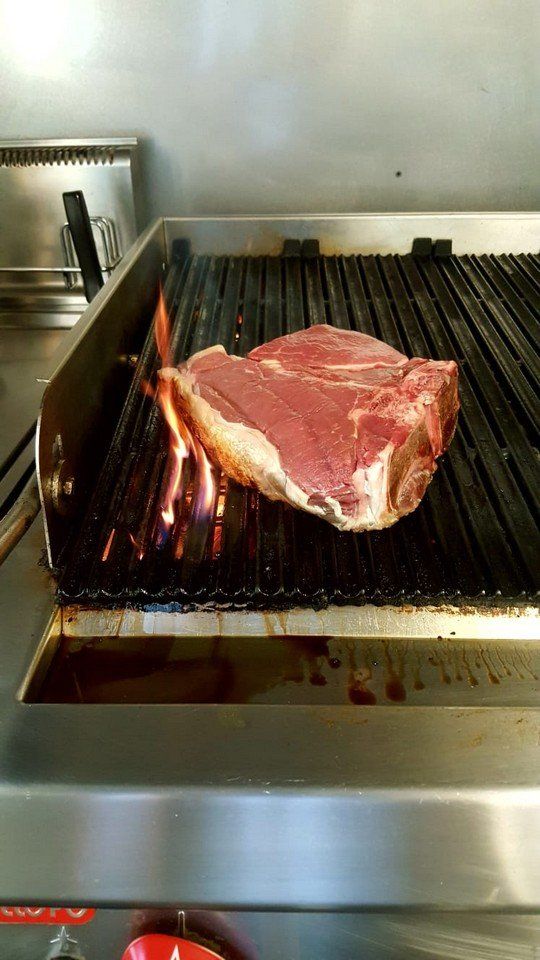 fetta di carne alla griglia