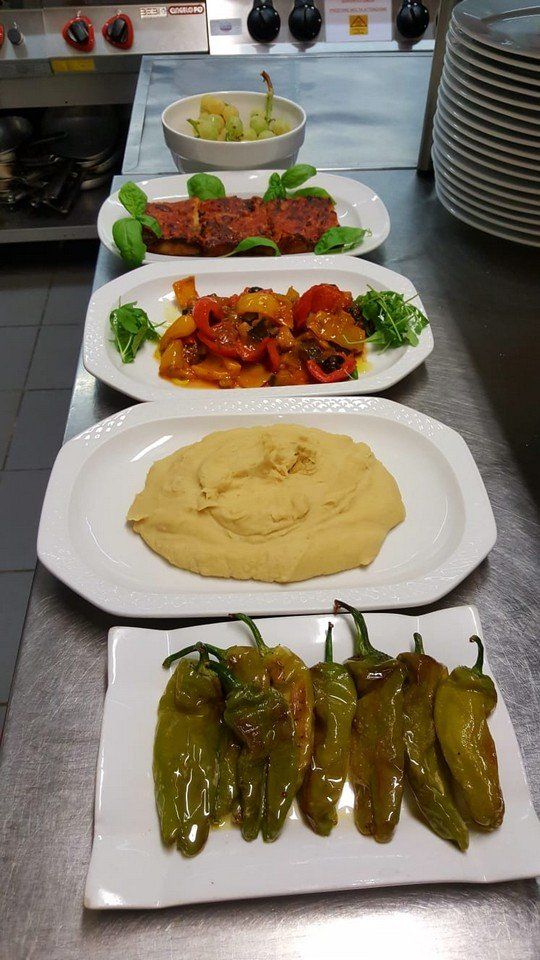 piatti in cucina