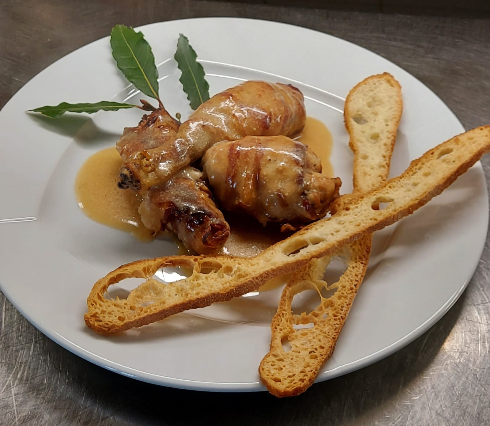 carne di maiale con contorno di patate