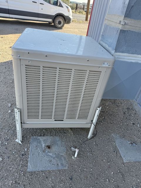 Evaporative swamp cooler installation in Mohave County