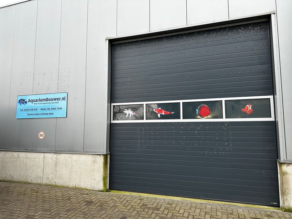 Voorzijde werkplaats