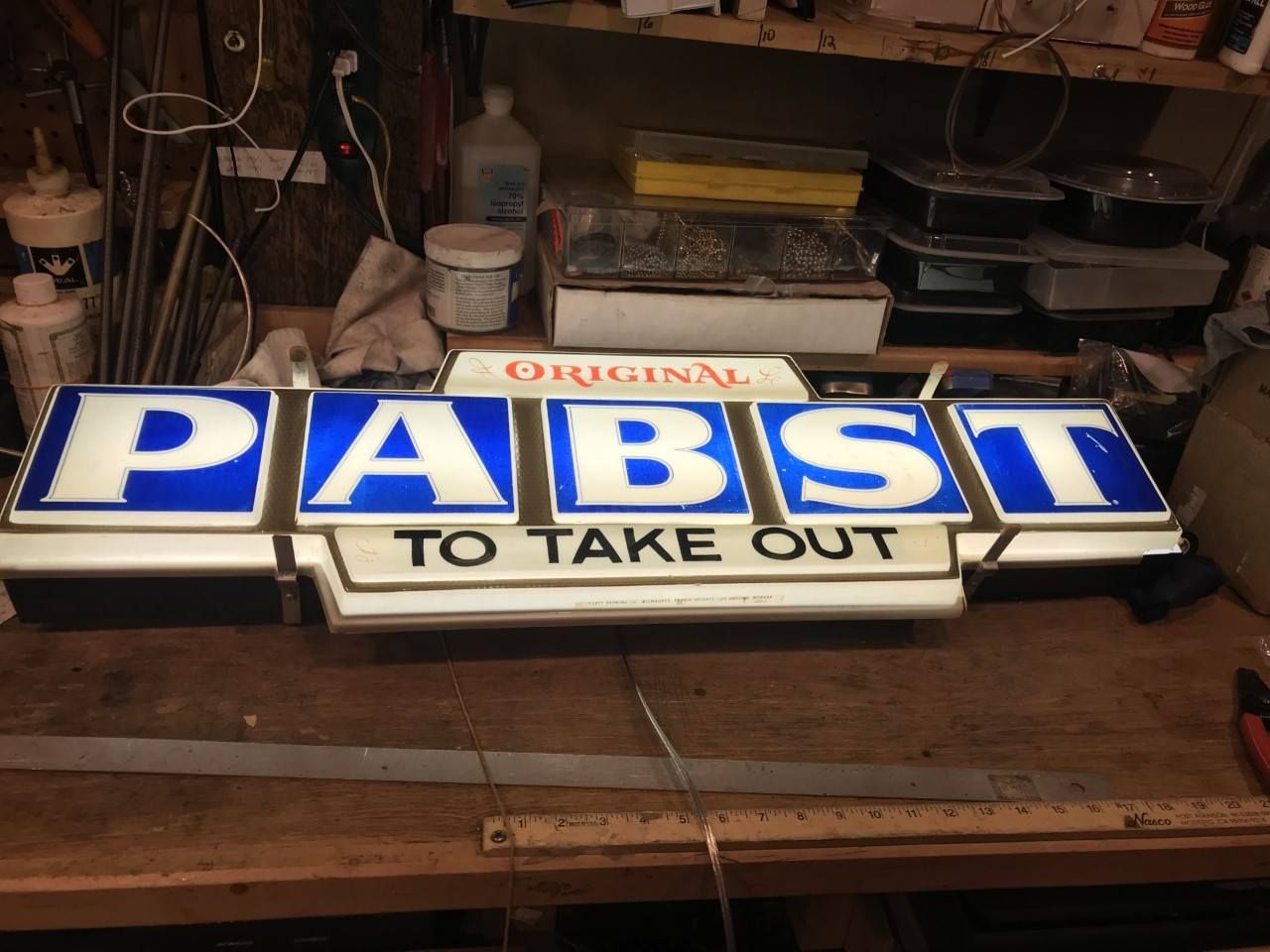Pabst Blue Ribbon 