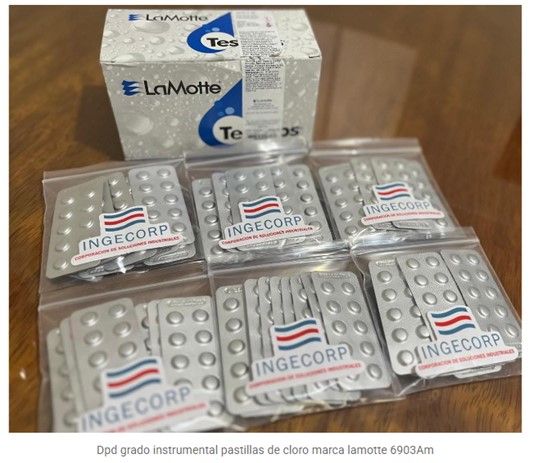 Caja de tiras reactivas LaMotte y paquetes de tabletas INGE CORP.