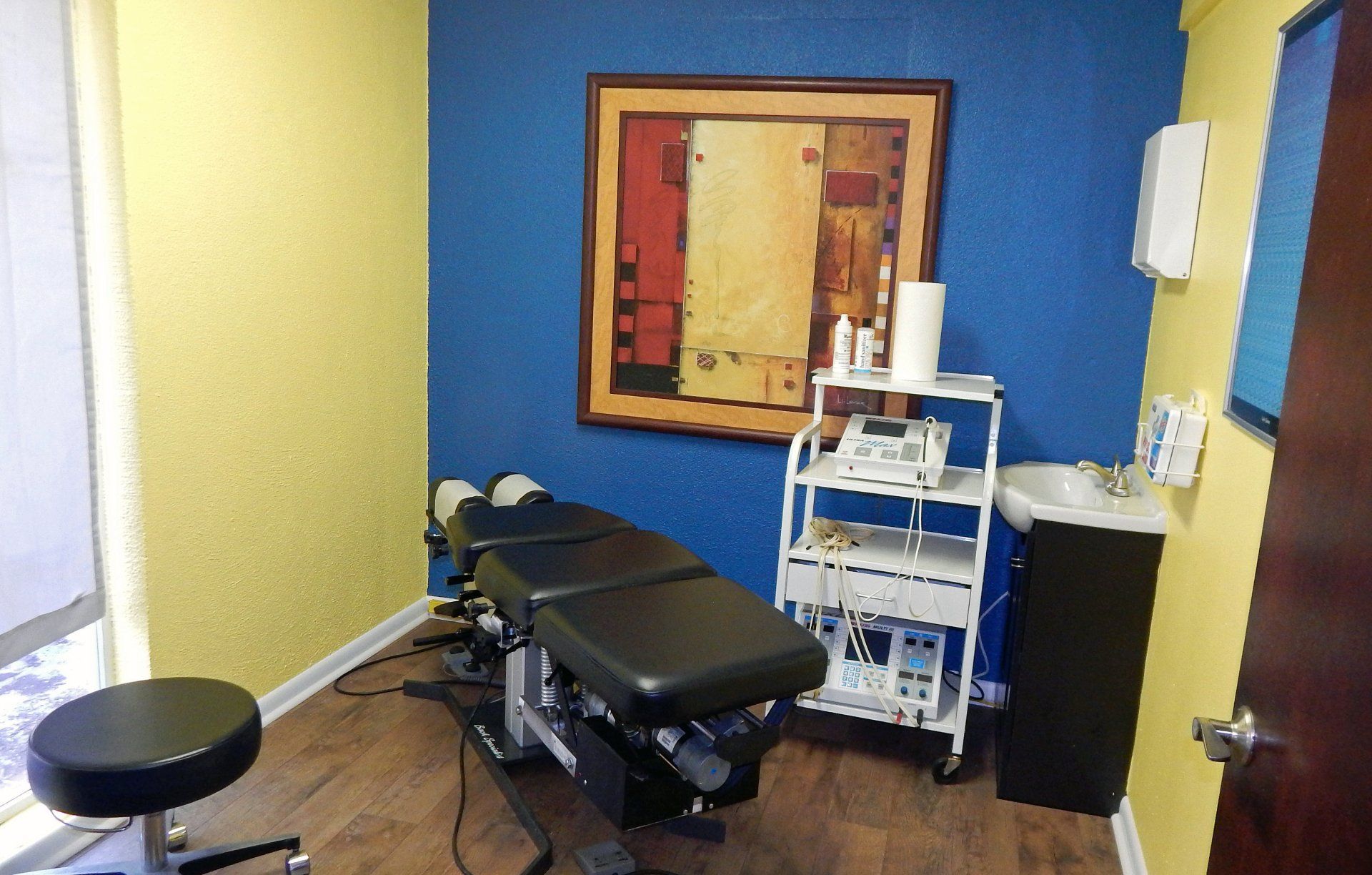 chiropractic-treatment-adjustments