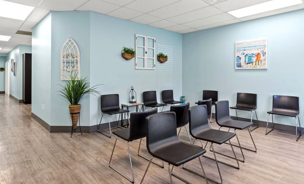 grappin-clinic-13117-elk-mountain-dr-riverview-fl-33579-waiting-room