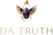 Logo scarab&eacute;e dor&eacute; ail&eacute; au-dessus des mots &laquo; DA TRUTH &raquo;