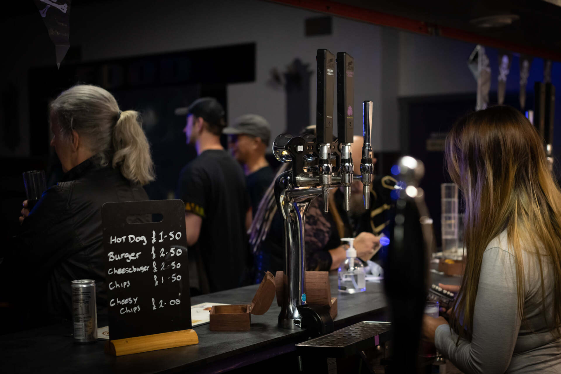bar