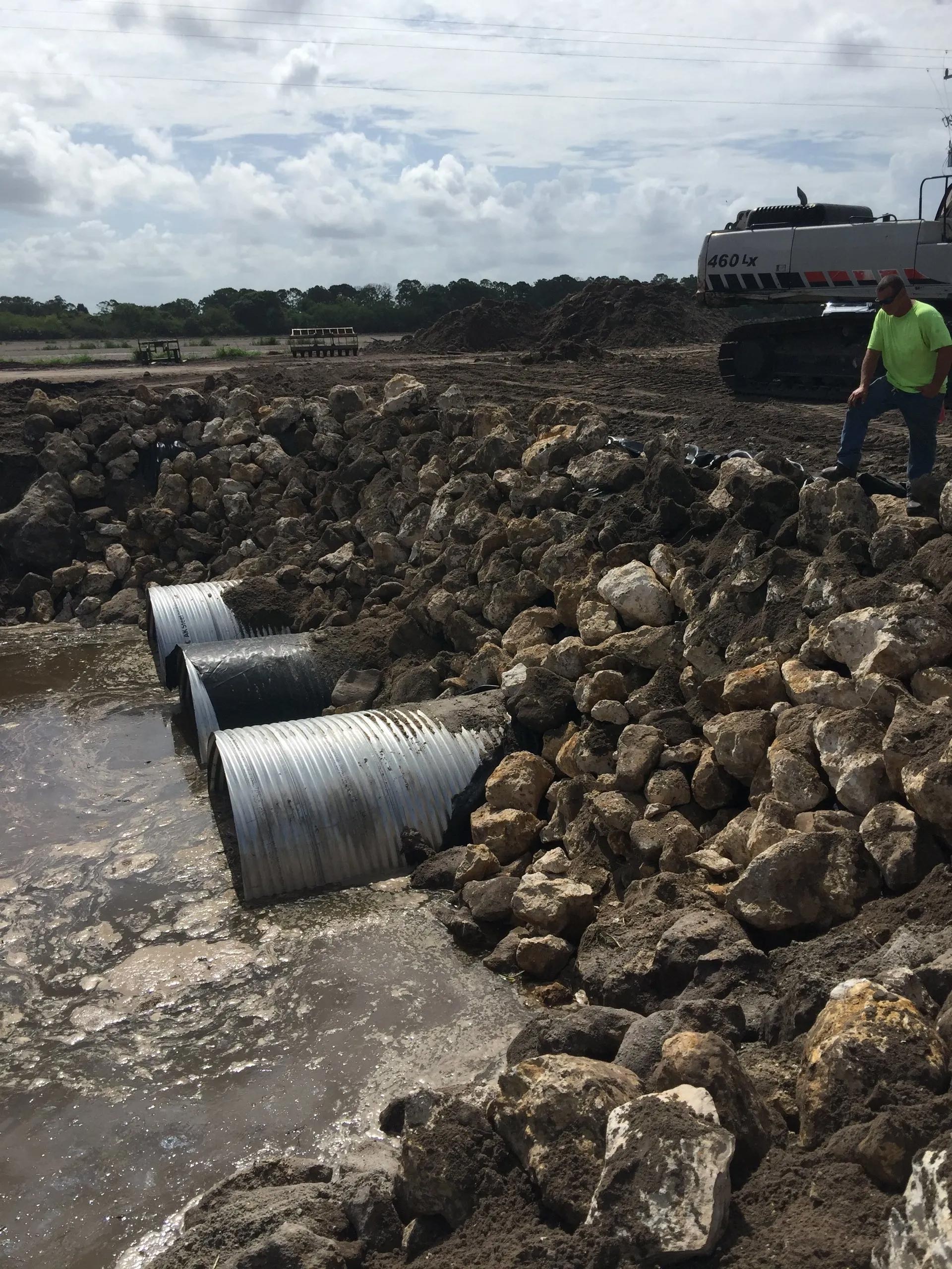 Waste Canal And Pipes — Clewiston, FL — Ridgdill & Son Waste Canal And Pipes — Clewiston, FL — Ridgdill & Son