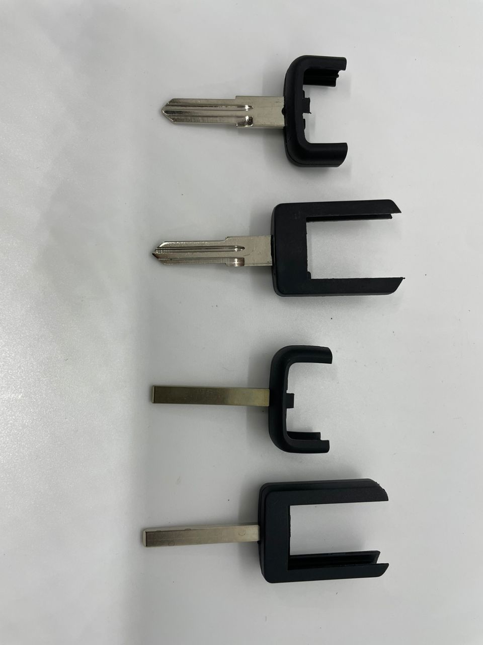 Chevrolet HU46 HU100 Remote Key Blank
