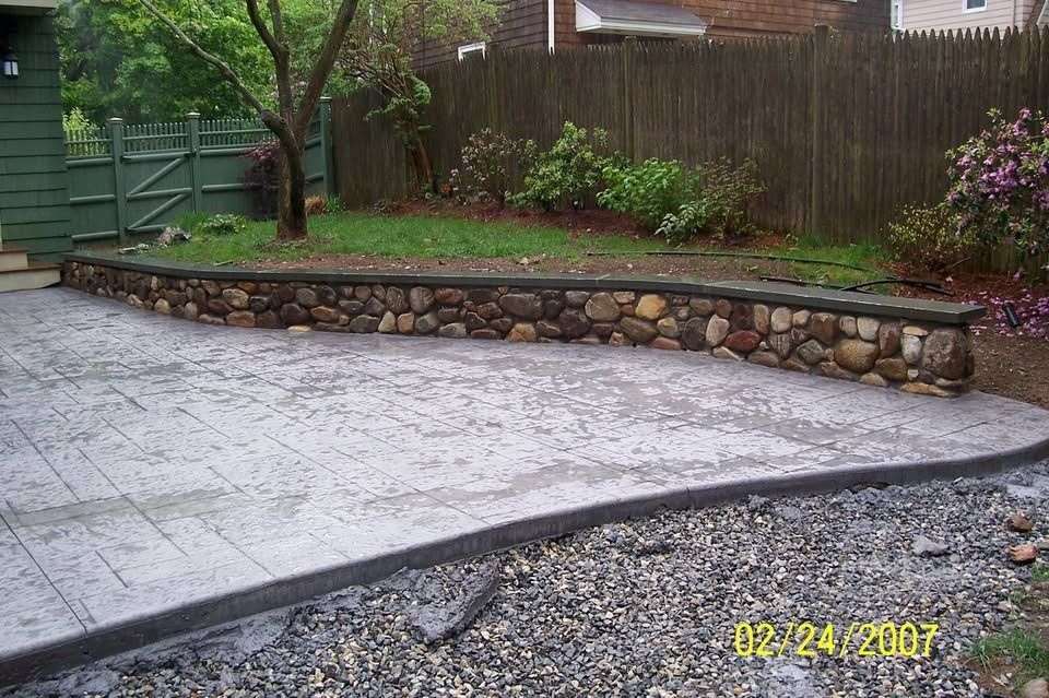 A photo of a stone wall taken on february 24 2007