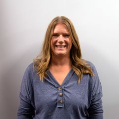 Headshot of Lisa Mowen, Customer Service Representative of KSSG