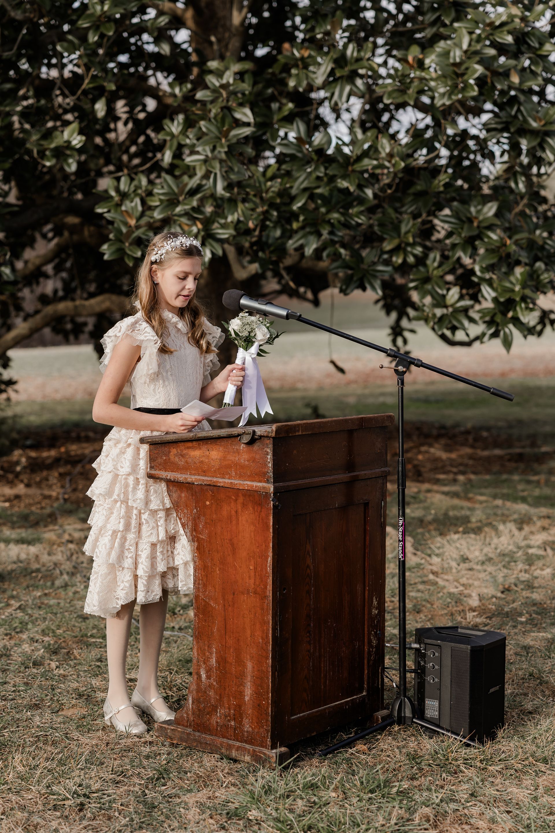 Antique-Oak-Podium 