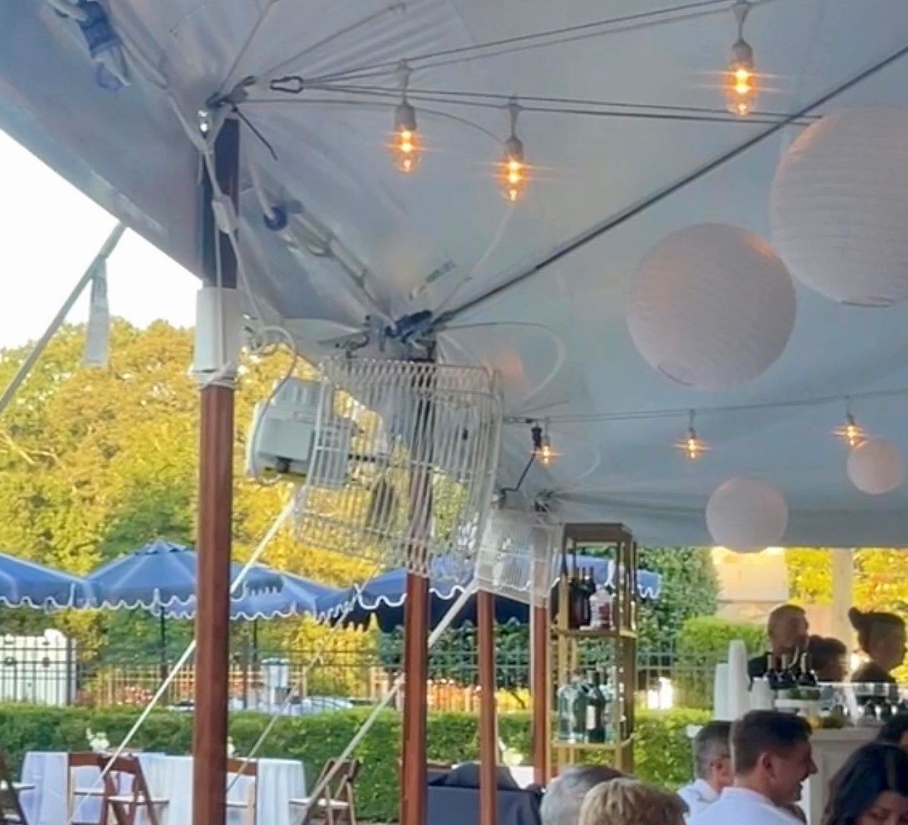 TENT-FANS-INCLUDED