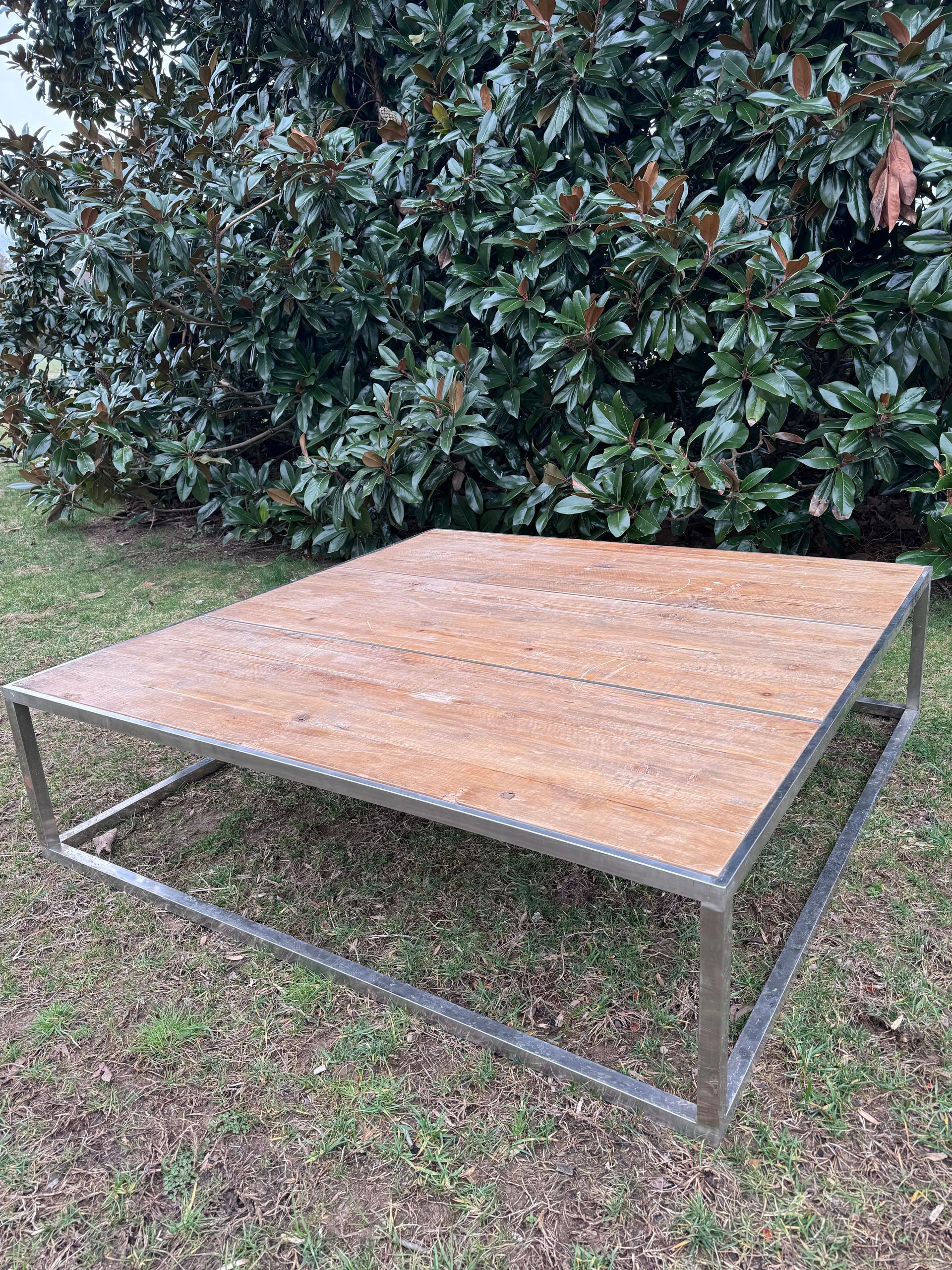 WOOD-METAL-COFFEE TABLE 