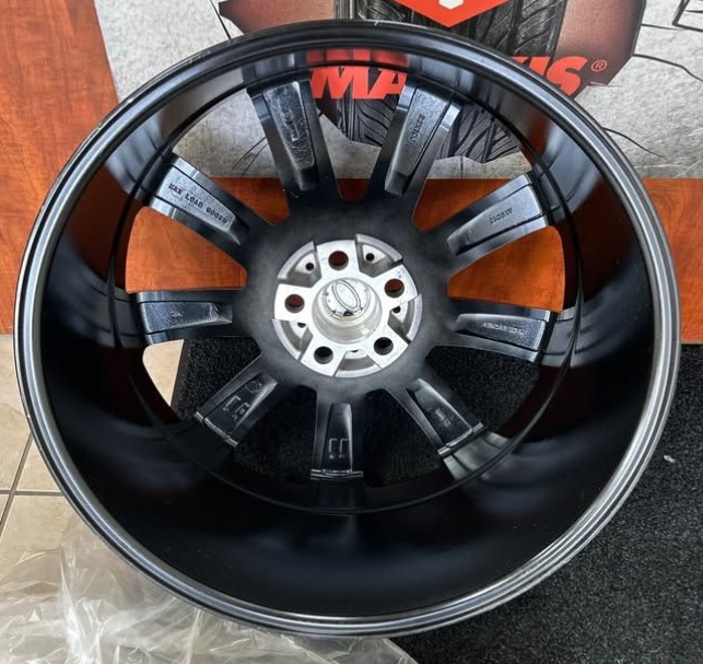 Aftermarket Rims for Range Rover (Land Rover) 22