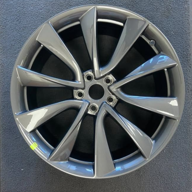 Set of OEM Tesla rims 20