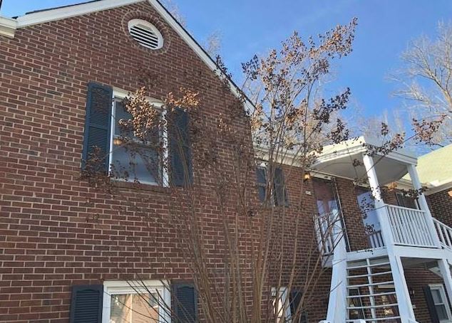 135 Columbine Drive exterior