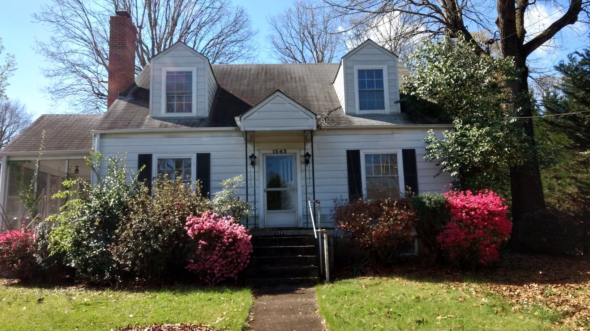 1543 South Hawthorne Road exterior