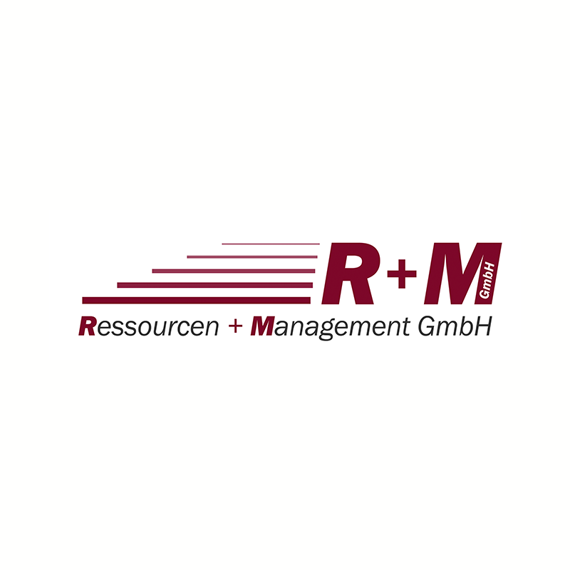 R M