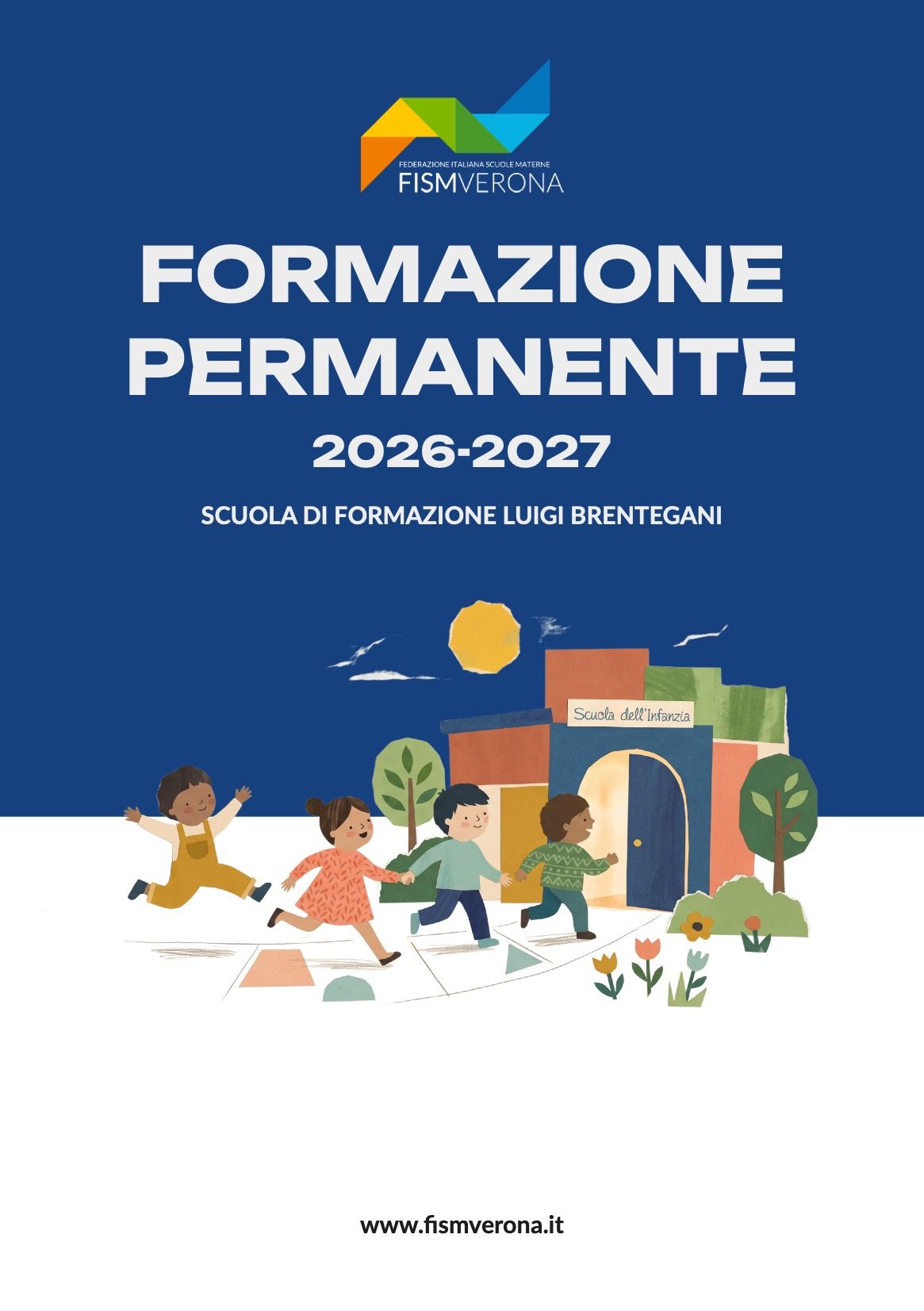 Poster blu “Formazione Permanente 2026-2027” con bambini che corrono e materiale scolastico sulla destra