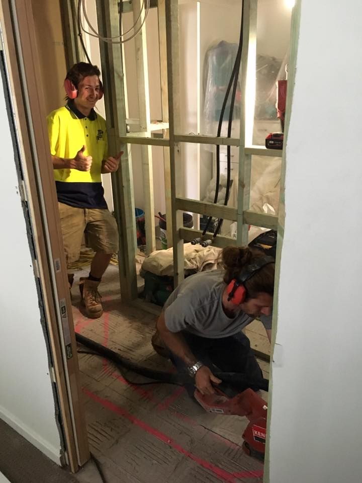 Commercial Services | Warners Bay, NSW | Straightline