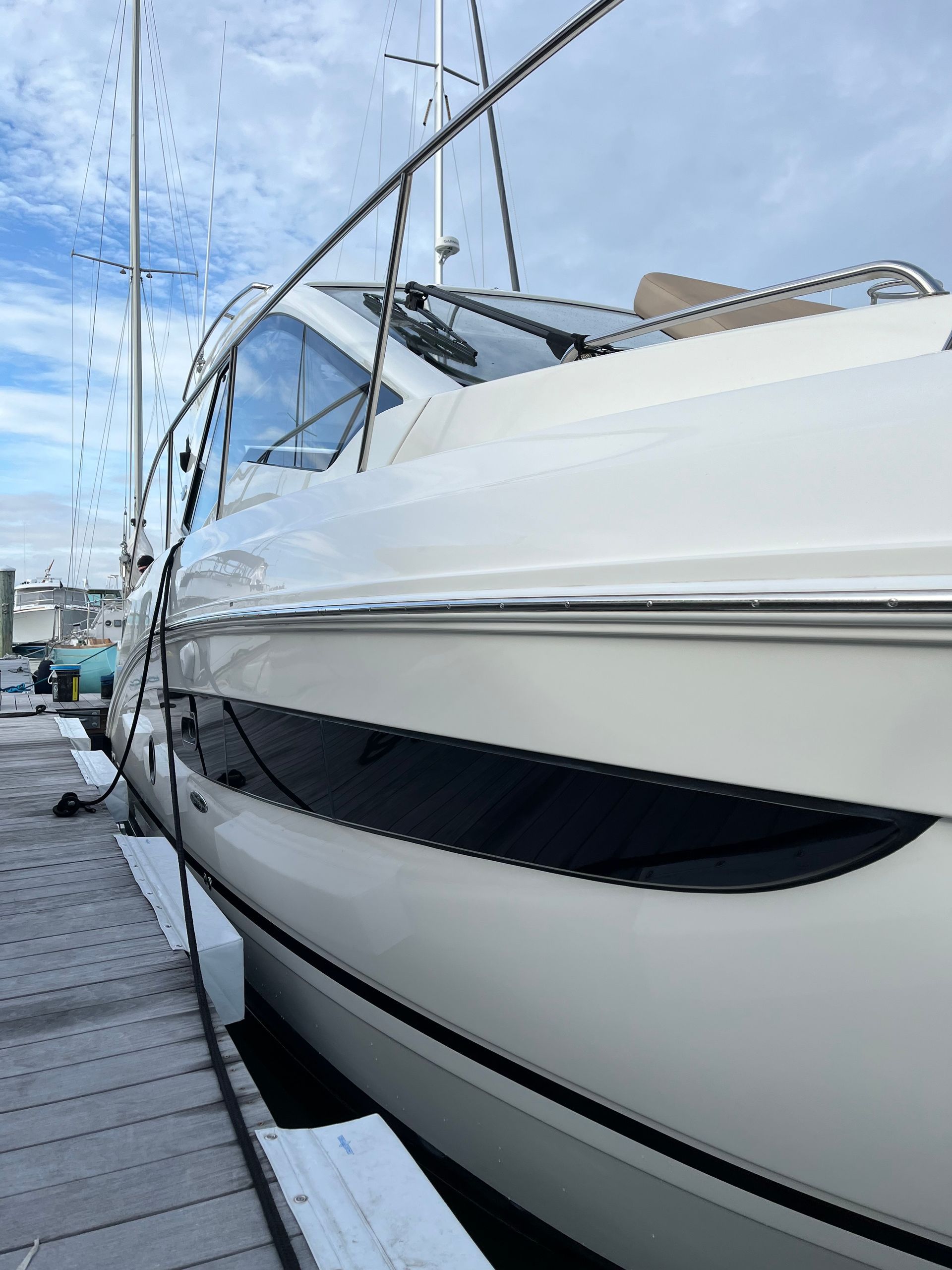 Sea Ray Sundancer Detail