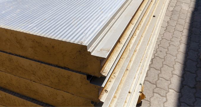 montar panel sandwich en la cubierta a bajo coste en marchamalo, guadalajara