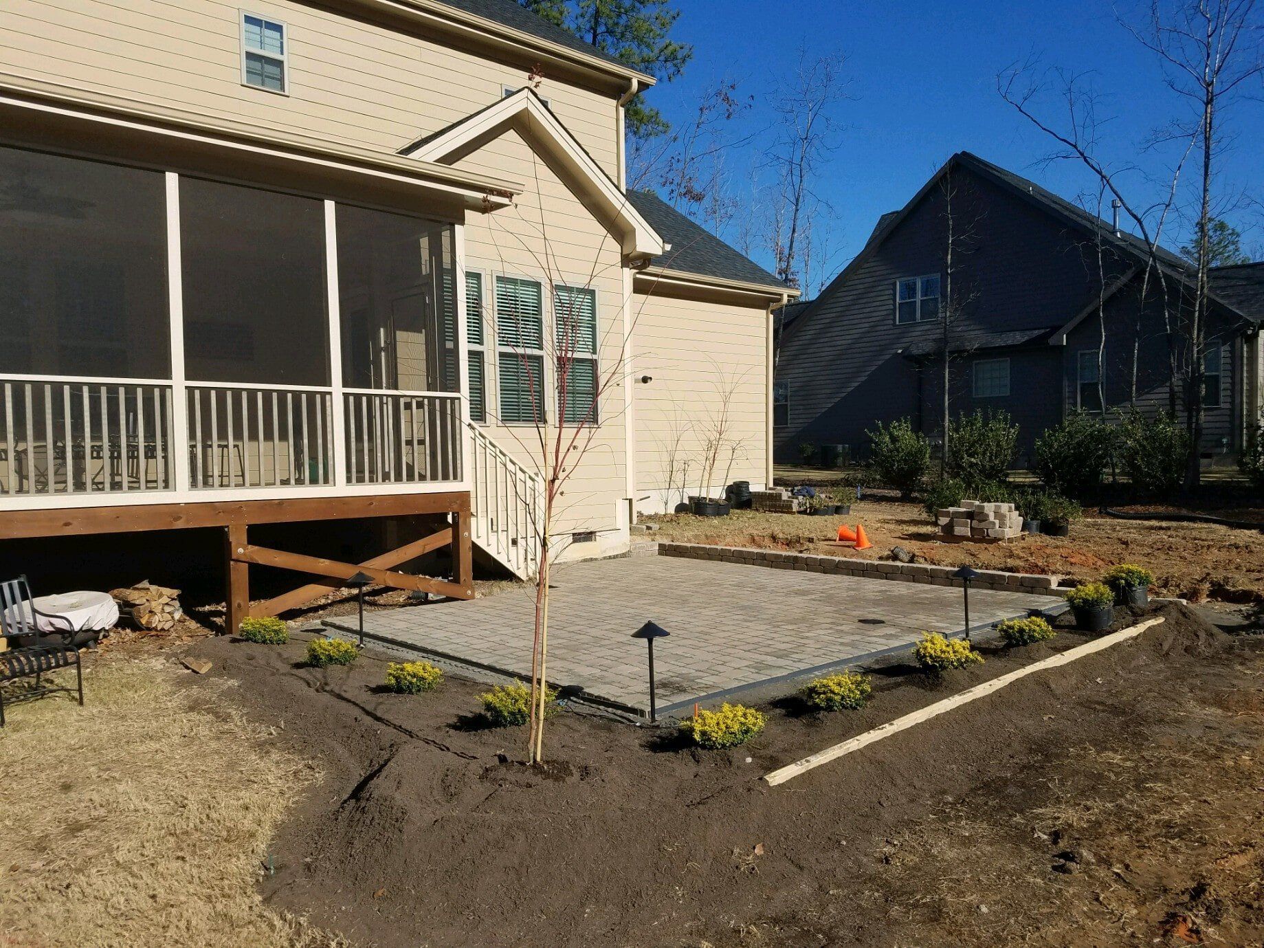 Front Yard Patio