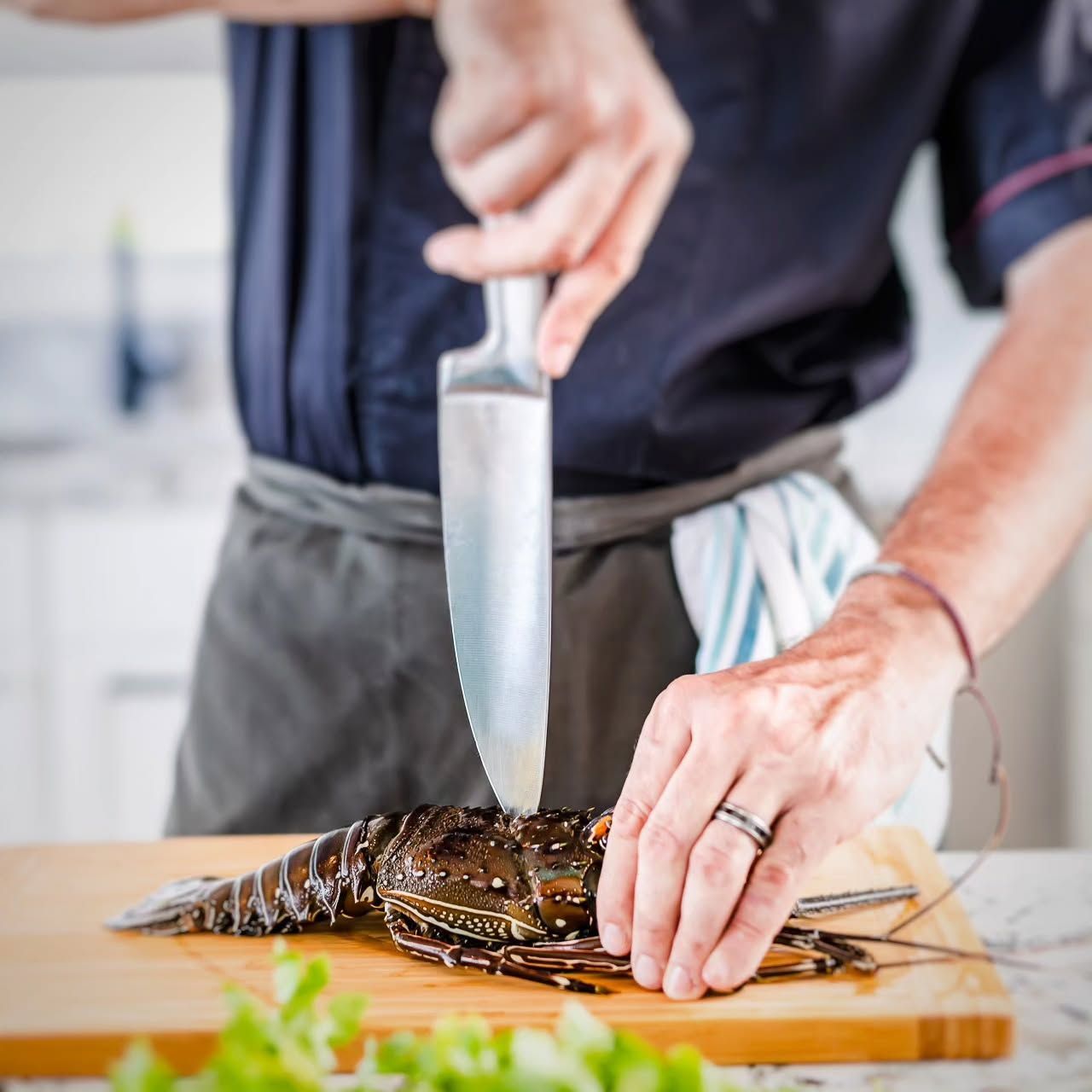 Man snife chef
