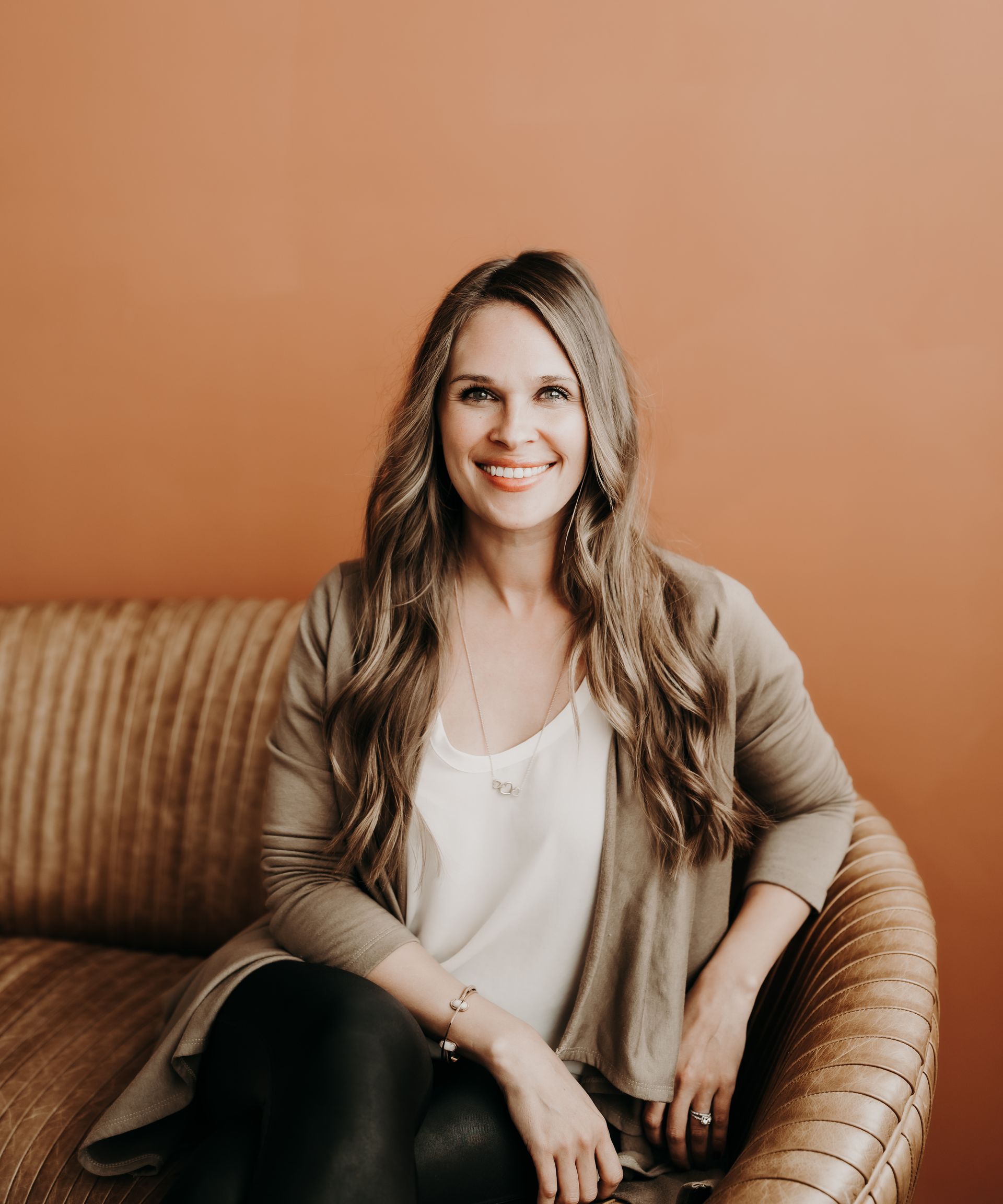 LyndseySpringston Contact Information