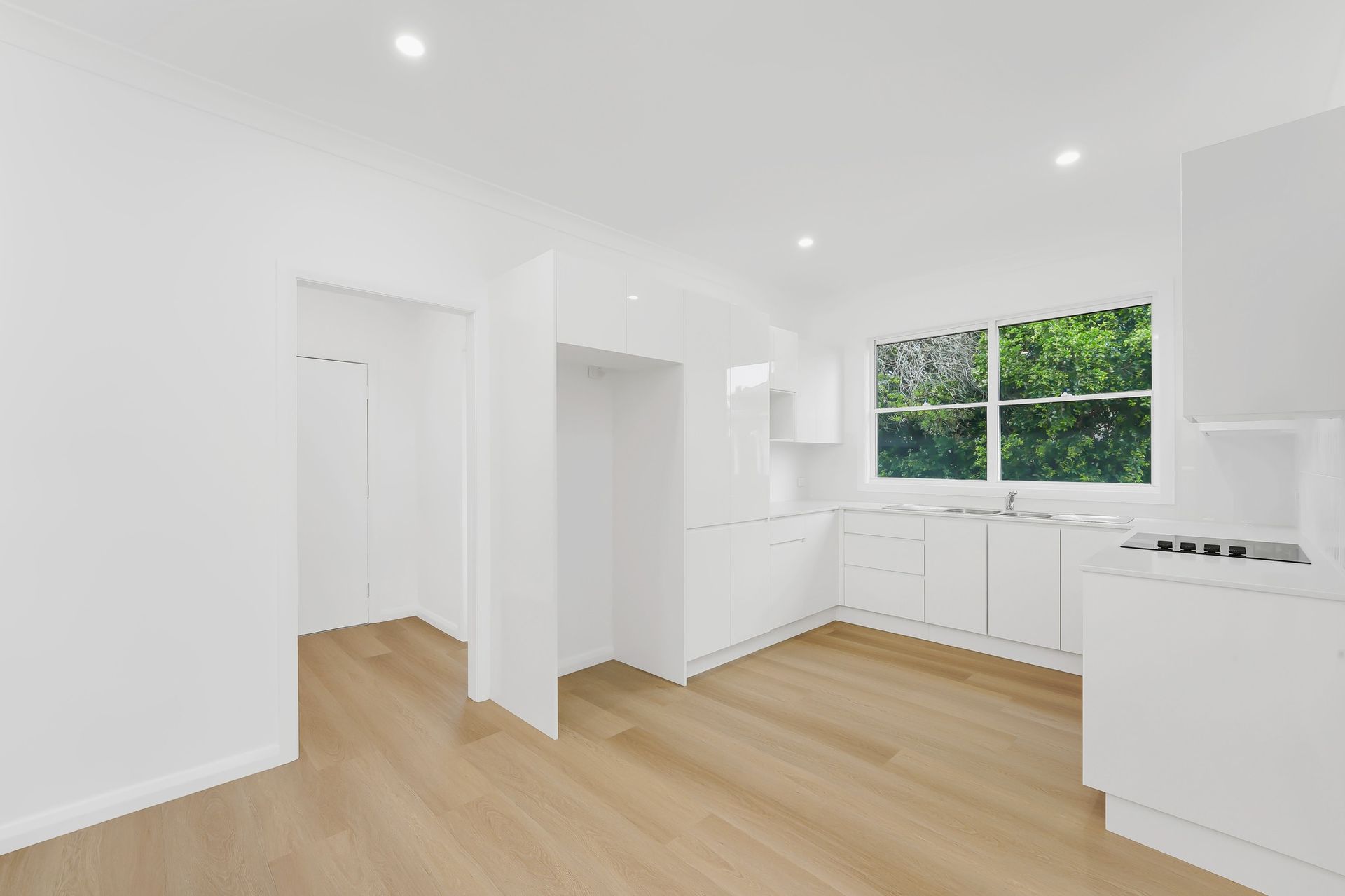Newly Build Modern White Kitchen