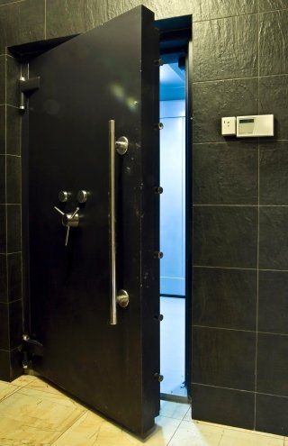 Safety door