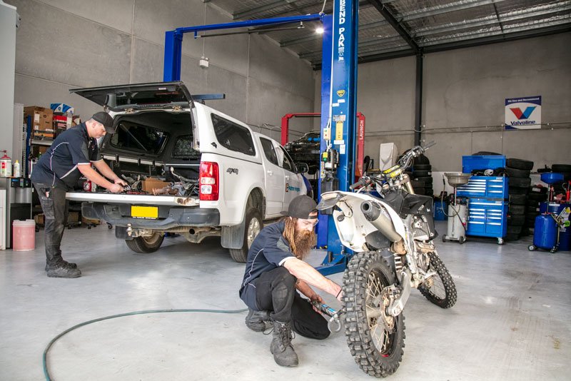 Gardiner Automotive & Performance | Mechanics in Rutherford