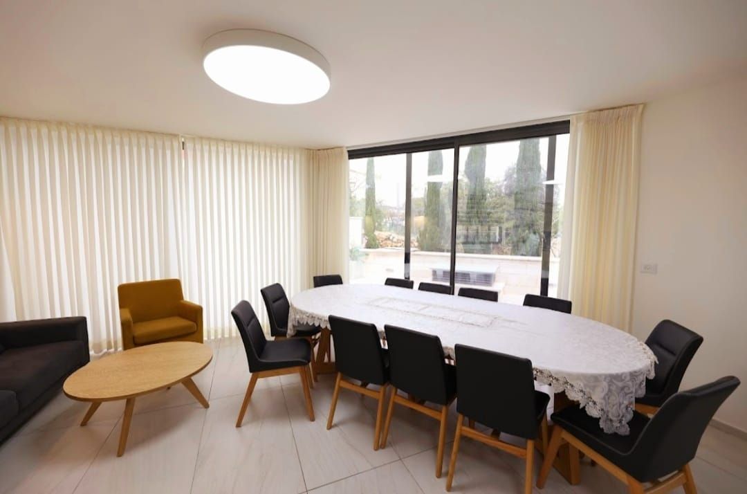 וילה שלווה  – הר שמואל