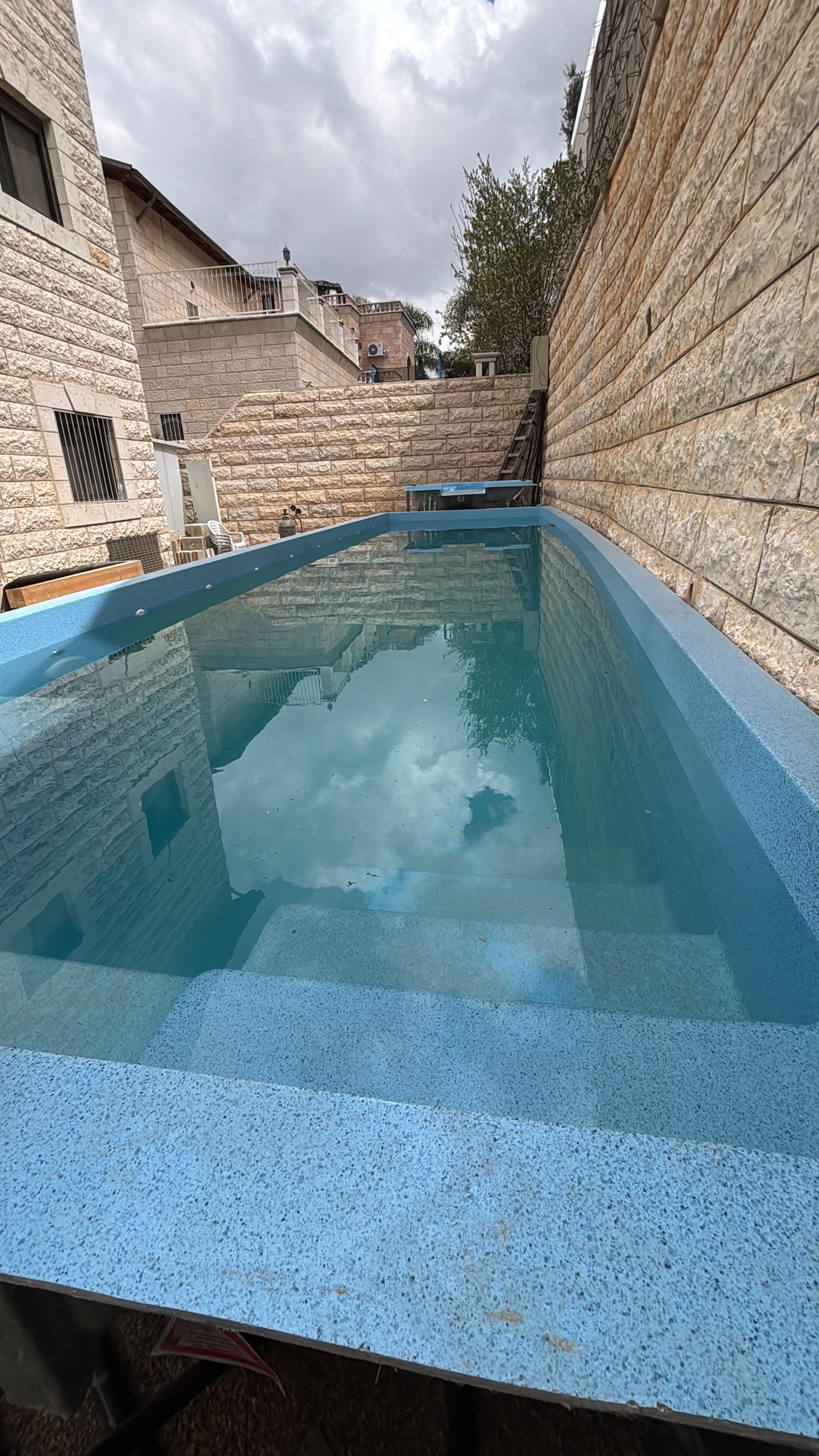 מתחם אירוח יוקרתי הר שמואל - 17 חדרים וספא