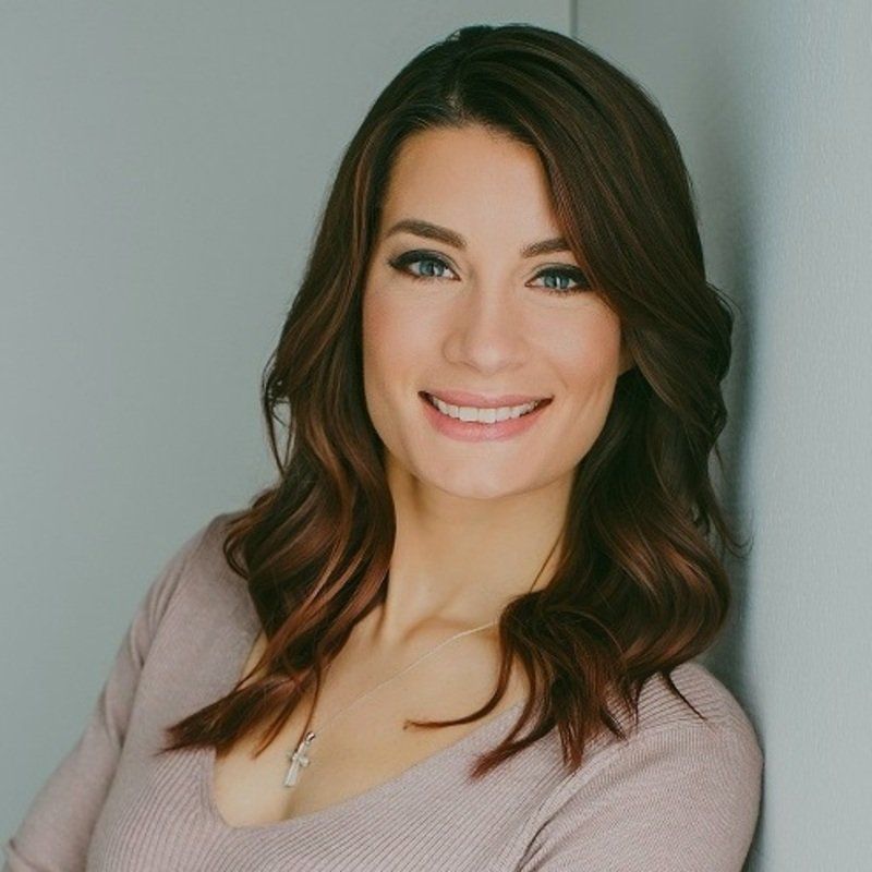 Angela Epp