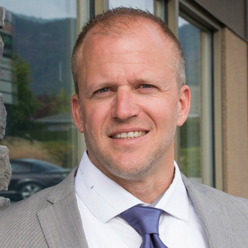 Dean Larson