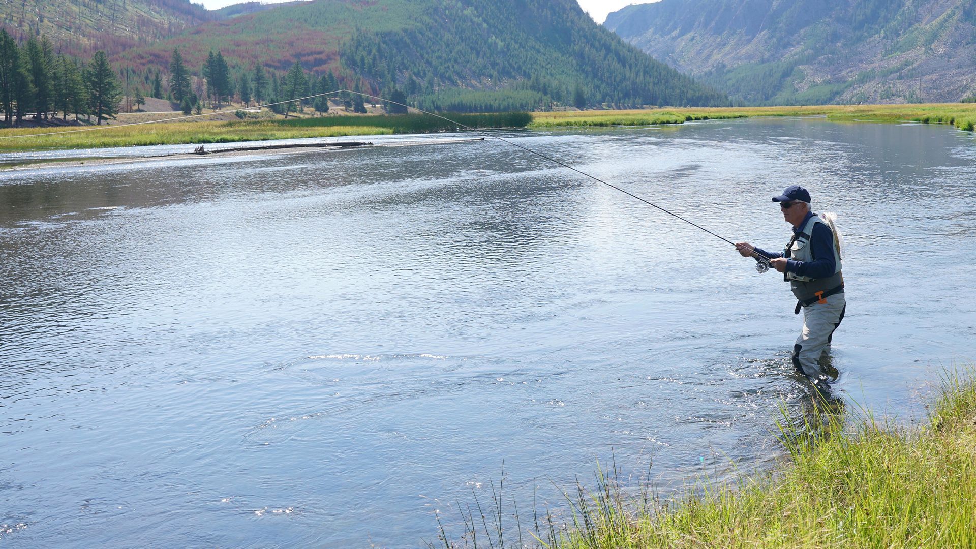 Fly Fishing the Yellowstone River