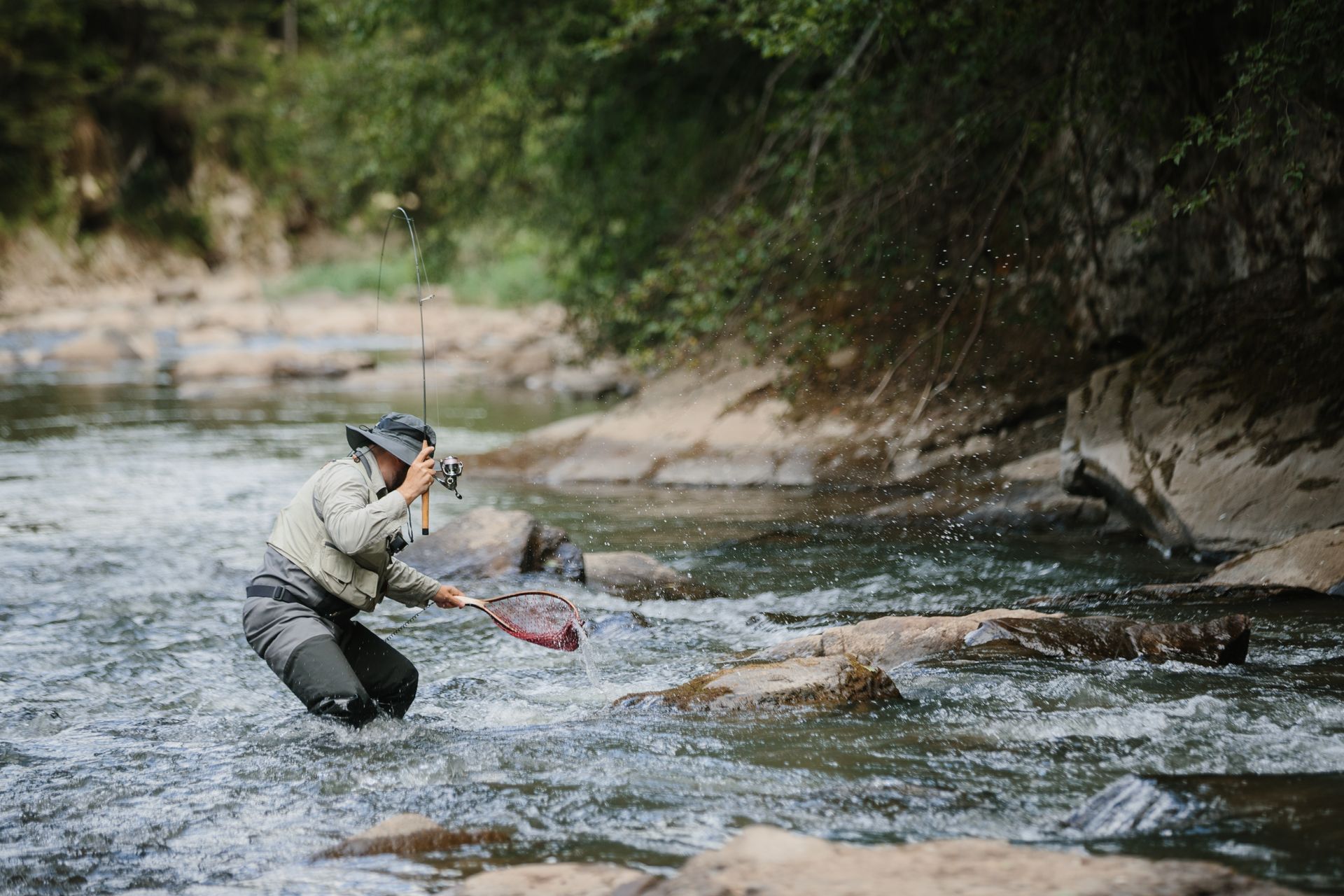 Fly Fishing the Hellroaring Creek in Montana