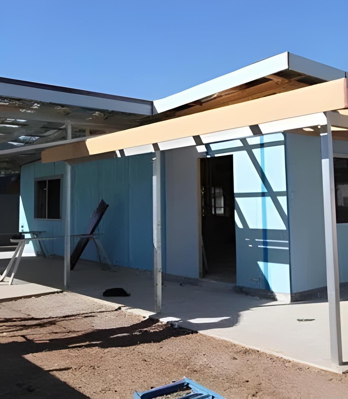 House Under Construction With a Covered Porch and a Blue Sky in the — Downright Carpentry in Ryan, QLD