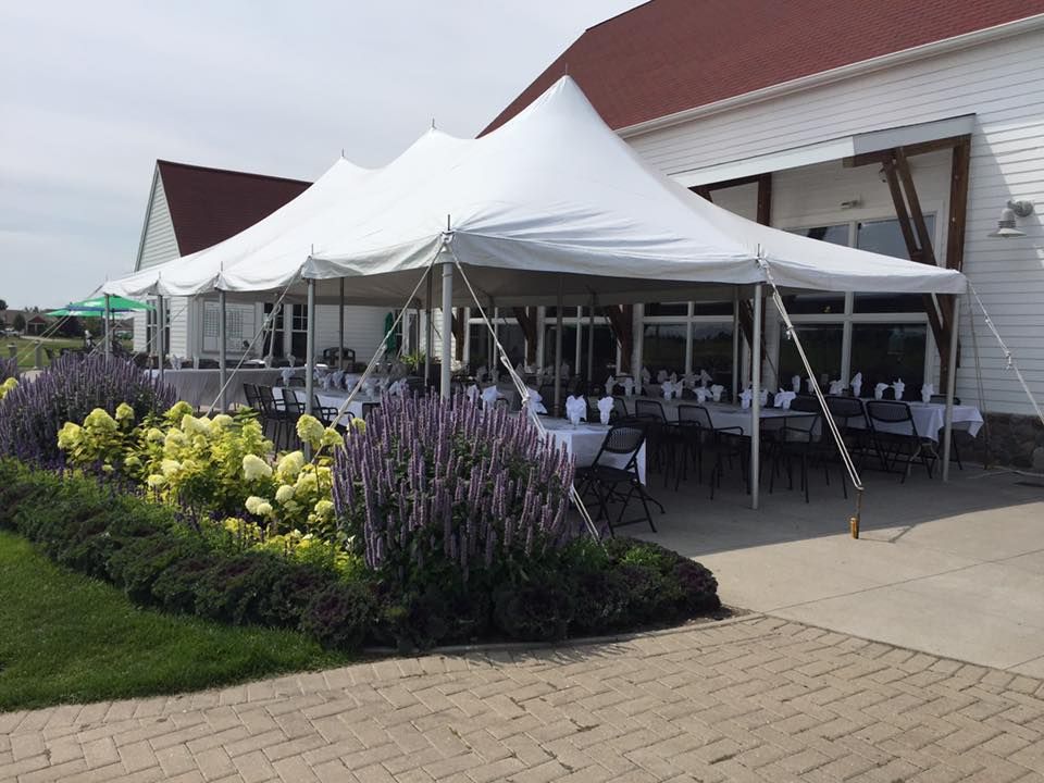 About Eagles Crest Grill Grand Forks, ND