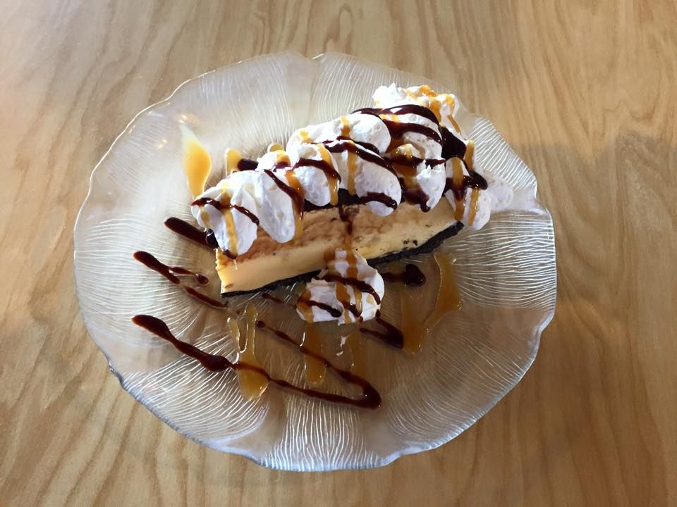 About Eagles Crest Grill Grand Forks, ND