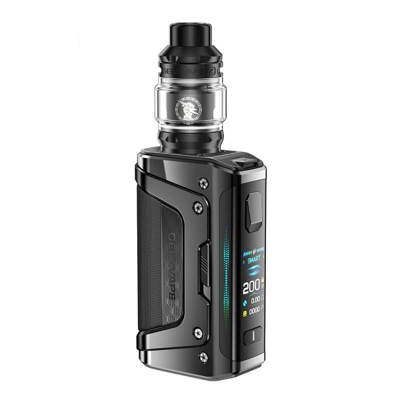 Mod de vapeo negro y plateado con tanque transparente y pantalla digital sobre fondo blanco.