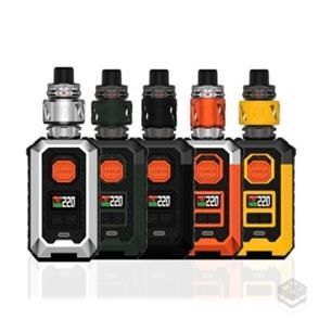 Dispositivo de vapeo negro con tanque verde y pequeña pantalla digital que muestra 220