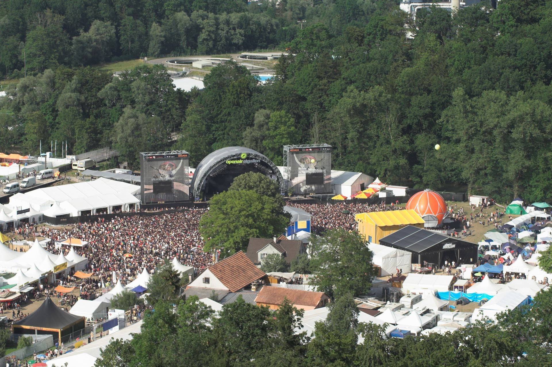 Crowdmanagement for Festivals
