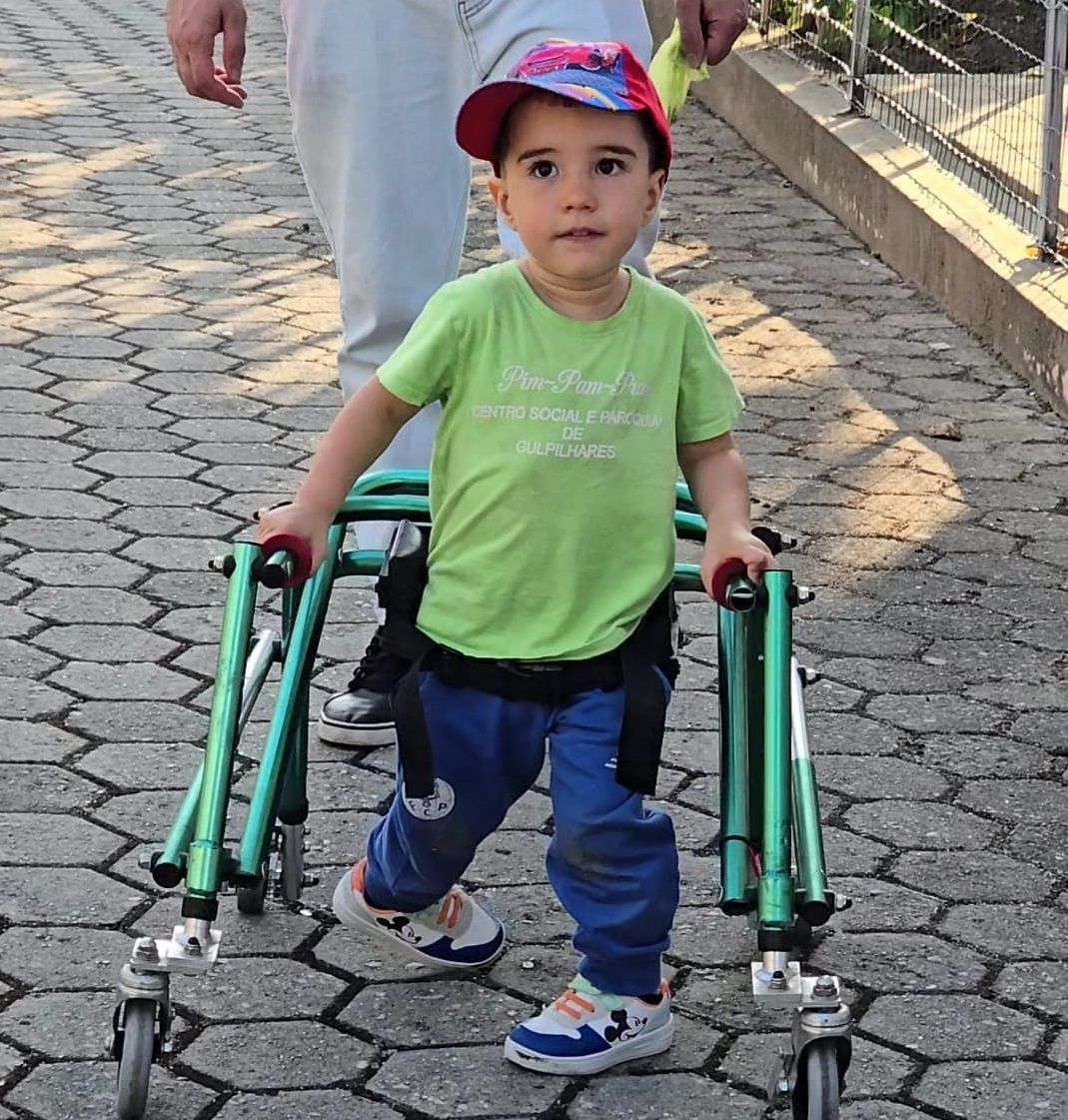 O querido Matheus Valente, tem apenas 3 aninhos e é residente em Vila Nova de Gaia. É um menino que